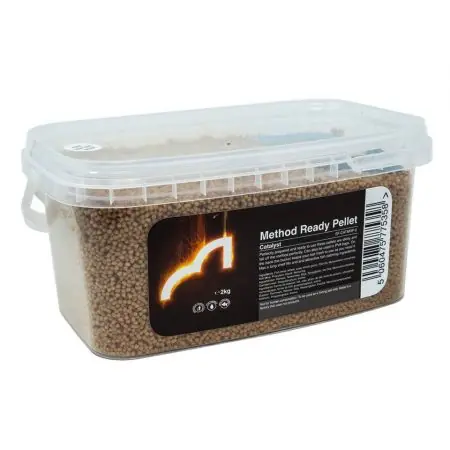 Spotted Fin Catalyst - Ready Made 2mm Method Pellets Nieuw