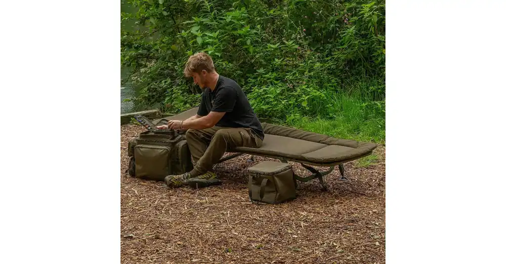 Direct Verzonden Avid Carp Ágy Revolve Bed